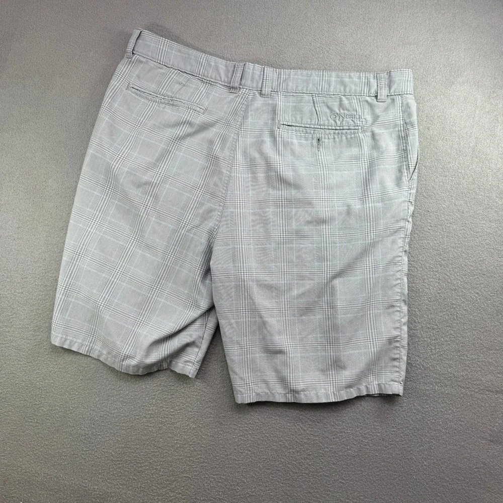 O'Neill Shorts Mens 40 Grey Plaid Flat Front Casual Summer‎ Surf Outdoor Bottoms